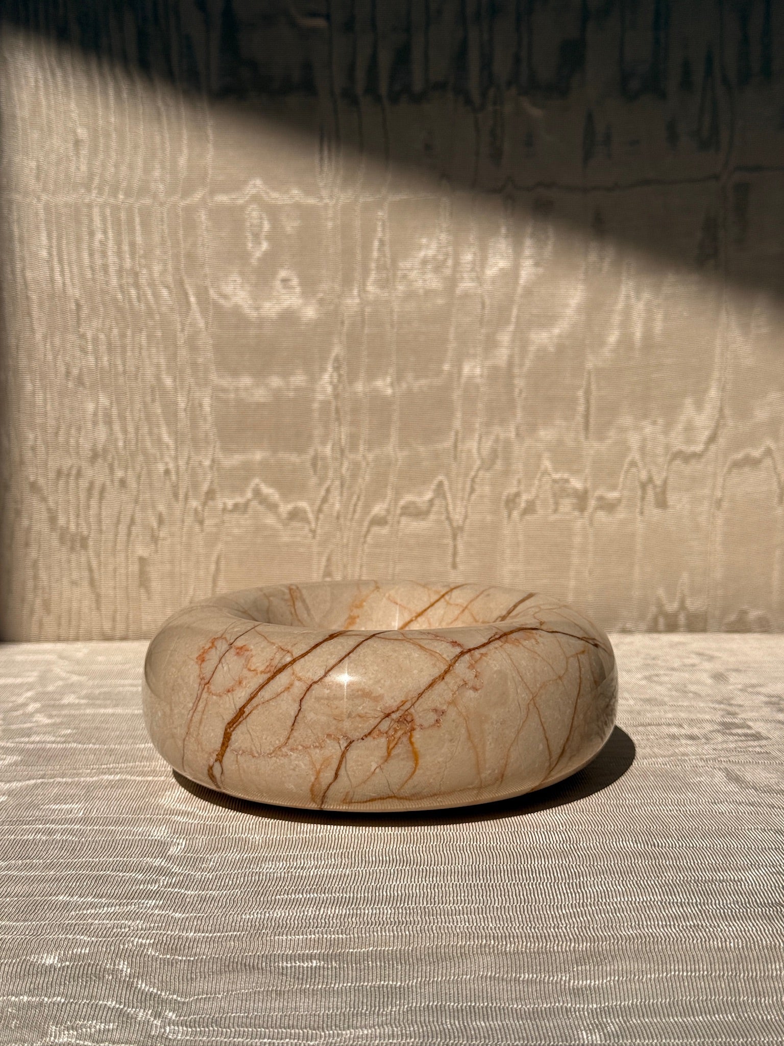 Contour Bowl