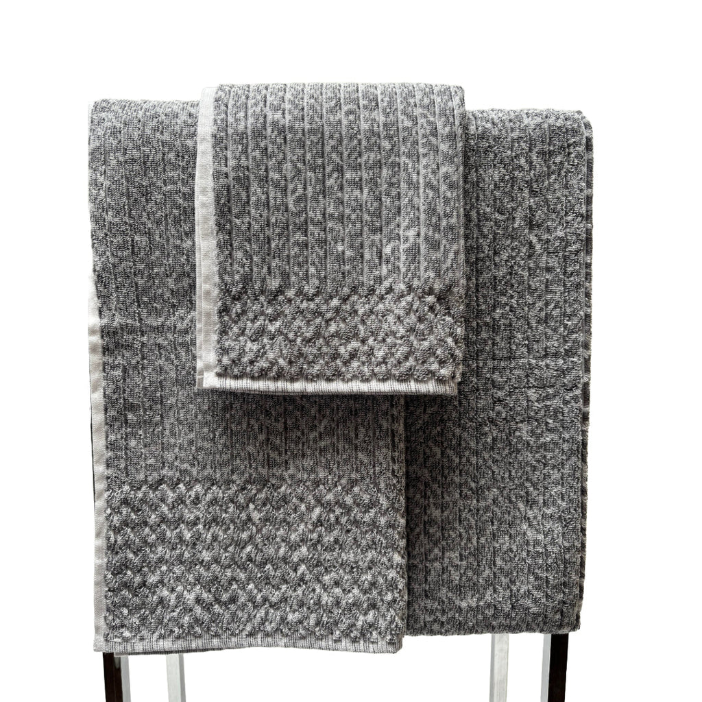 Bonini Chevron Silver Gray Degrade
