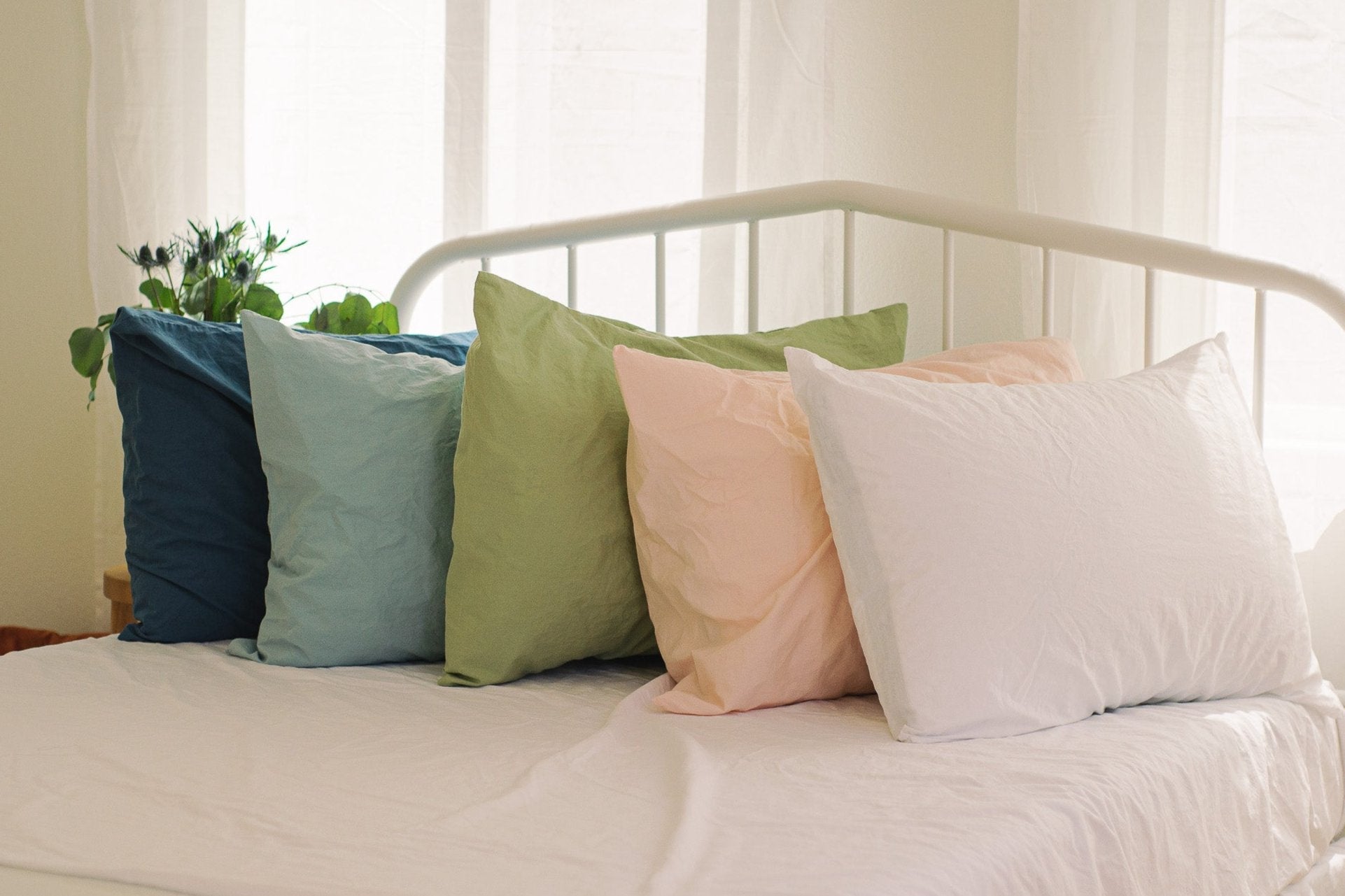 Crinkle Percale Organic Cotton Duvet Cover Set + Shams (Final Sale)