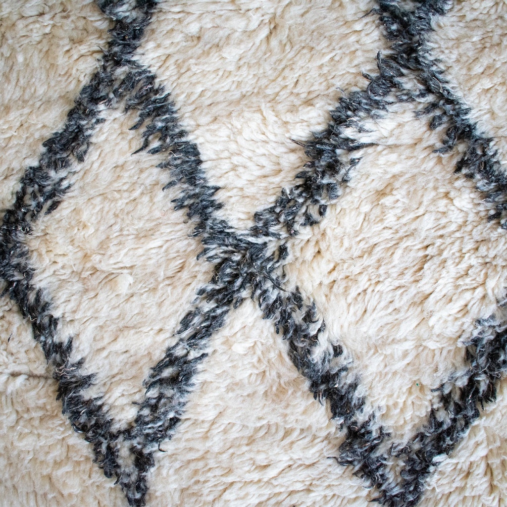 Elspeth Vintage Moroccan Beni Ourain Rug | 6' x 10'