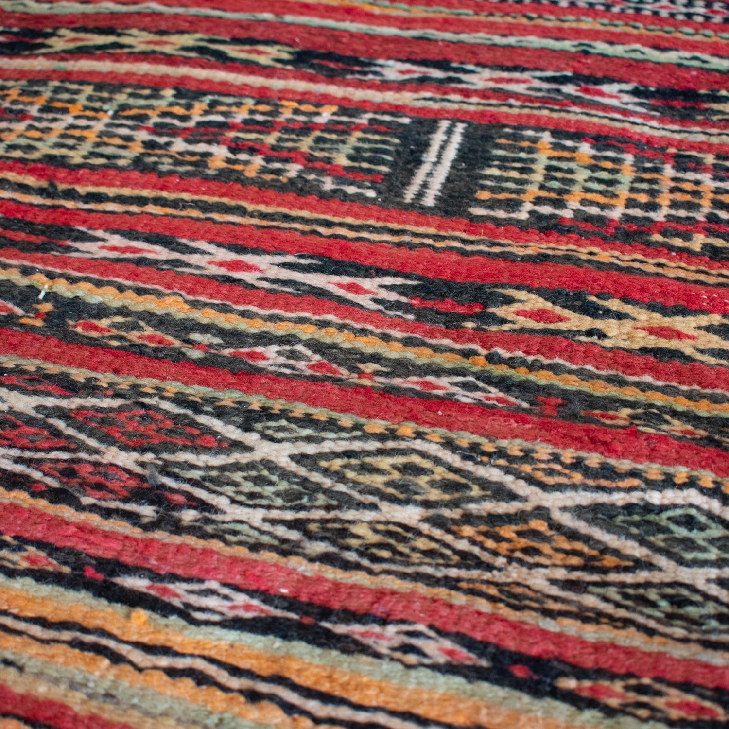 Todd Vintage Moroccan Flat-weave Kilim Rug | 2'10" x 5'4"
