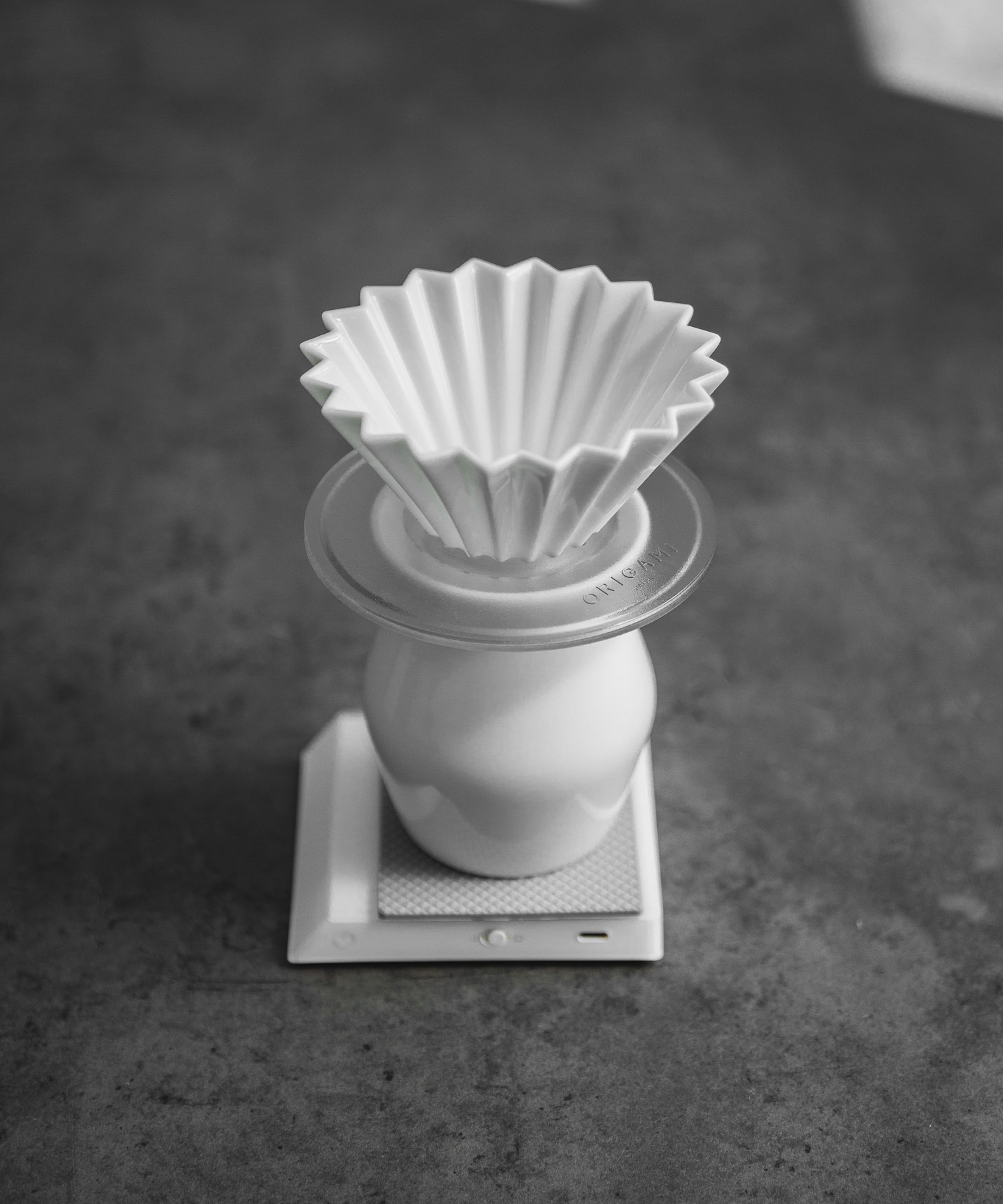 ORIGAMI Resin Dripper Holder