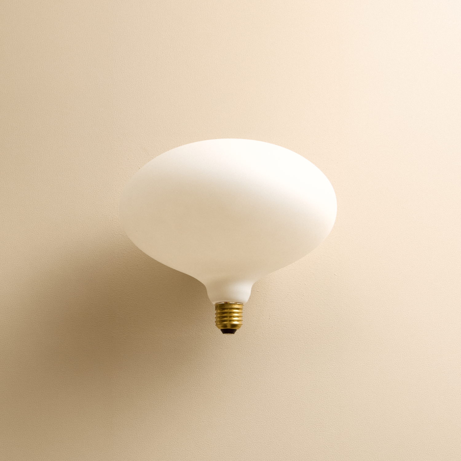 Oval II E26 LED Bulb
