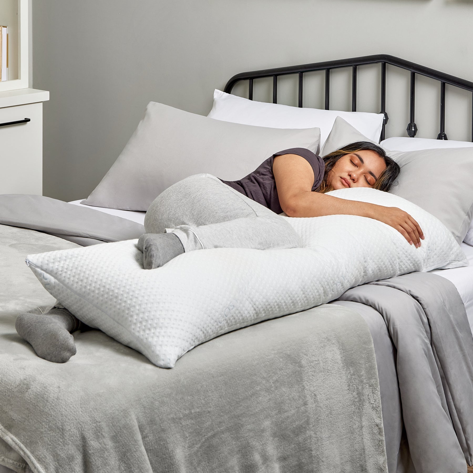 Luxury Body Pillow