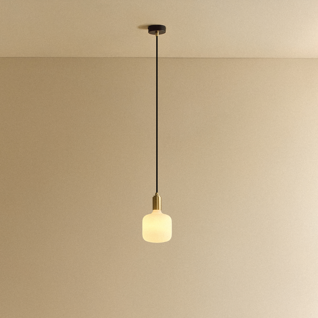 Oblo Pendant Light in Brass