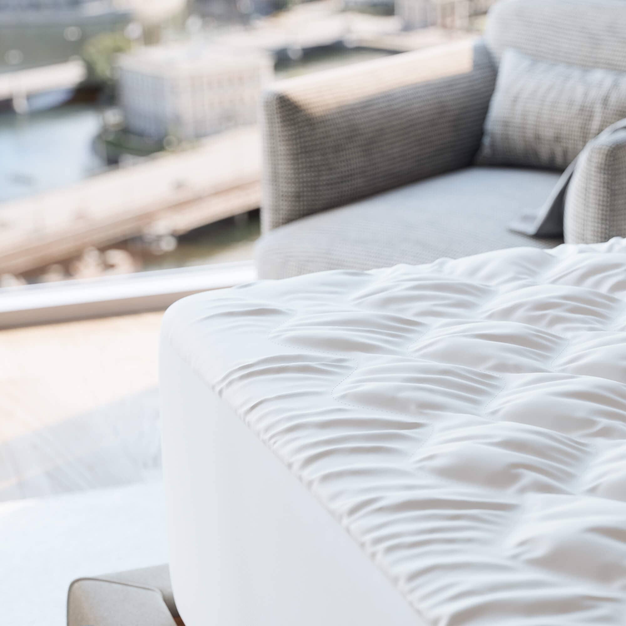 Commercial Deluxe Microfiber Waterproof Mattress Pad – Bargoose