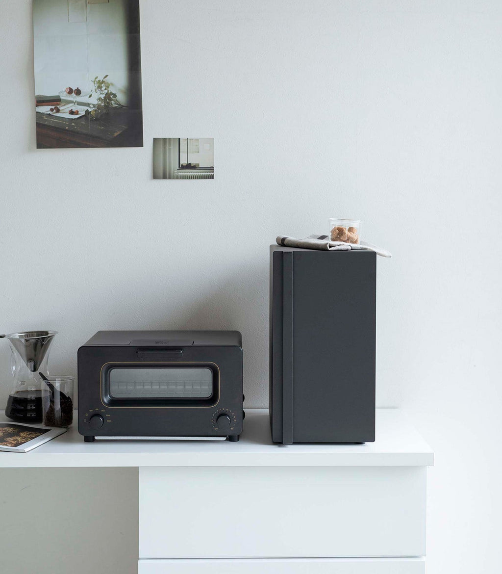 Bread Box - Vertical - Steel