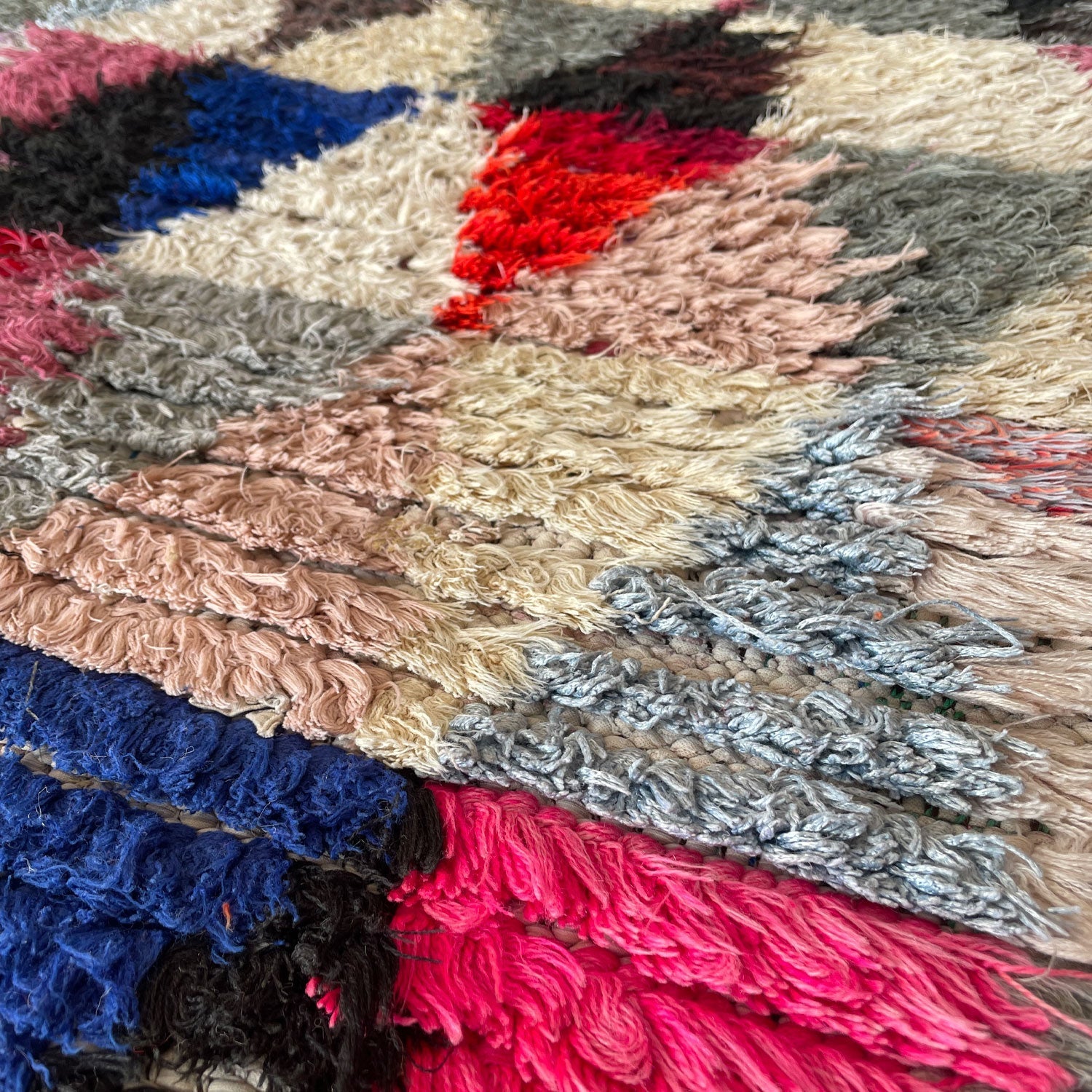 Dee Moroccan Boucherite Rug | 2’8” x 5’9”