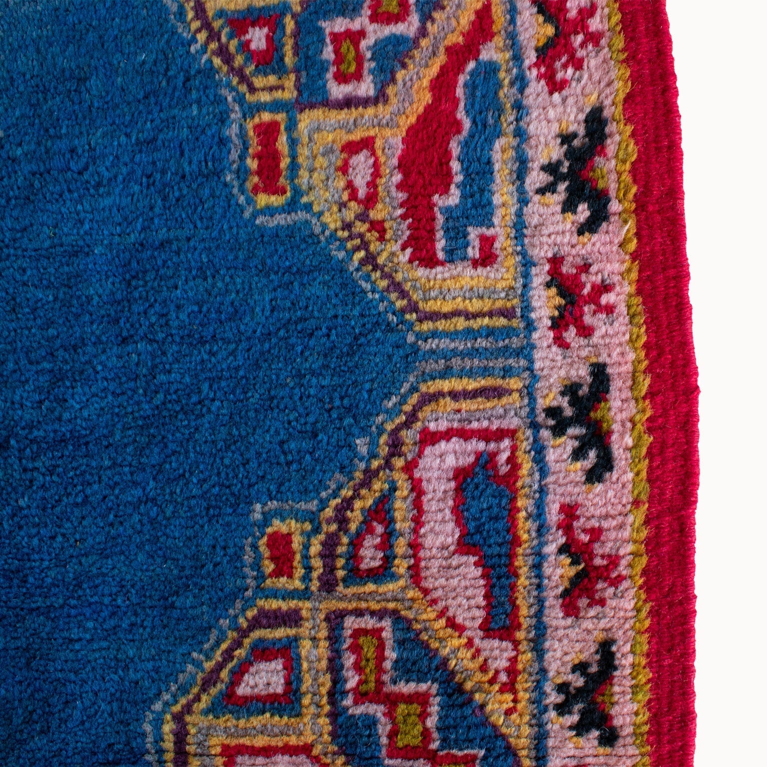 Beck Vintage Moroccan Taznakht Rug | 2'2" x 3'11"