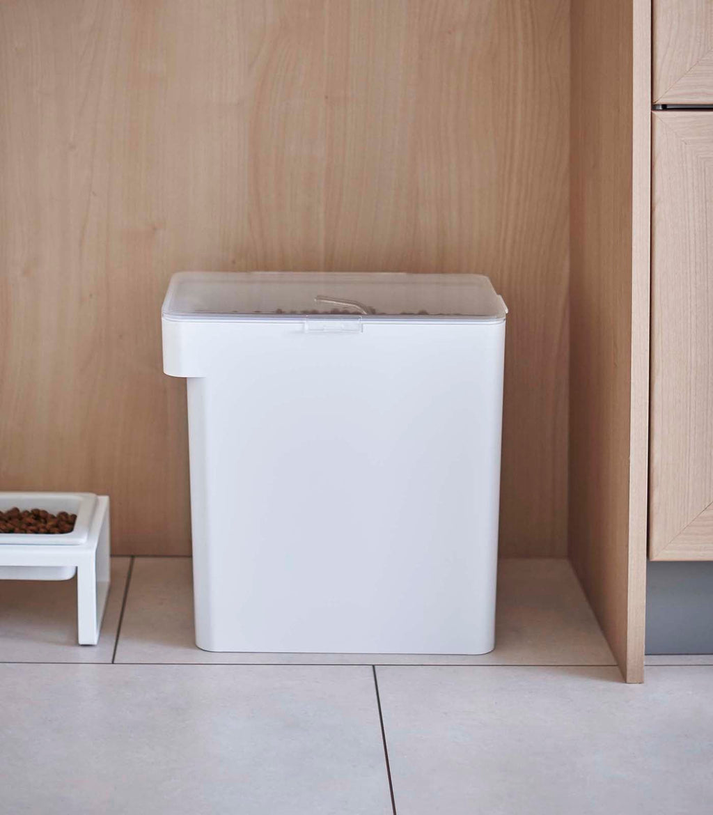 Airtight Pet Food Container - Three Sizes