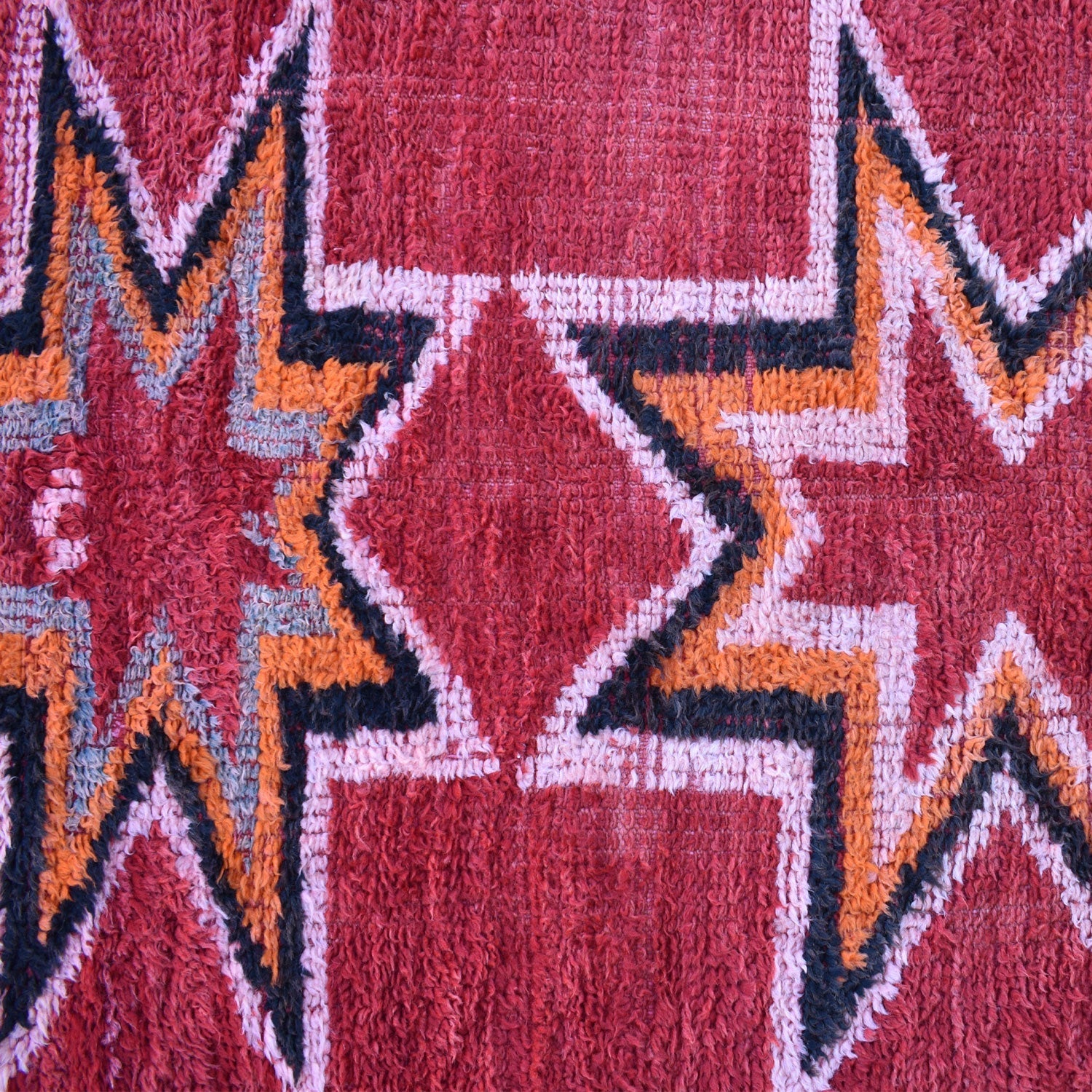 Titrit Hand-Knotted Wool Moroccan Rug | 4'7" x 8'4"